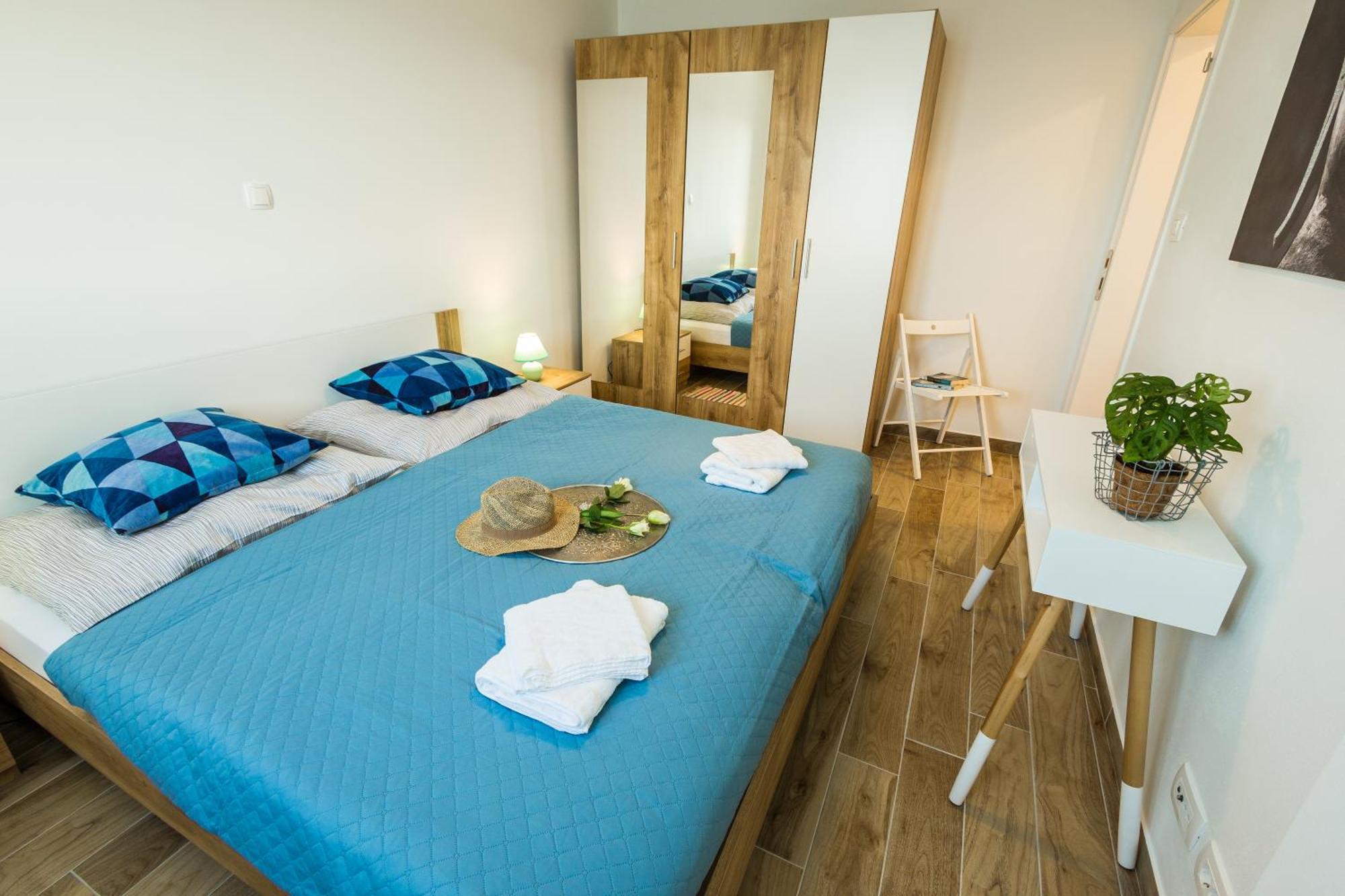 2Bfree Apartments Stinica Exterior foto